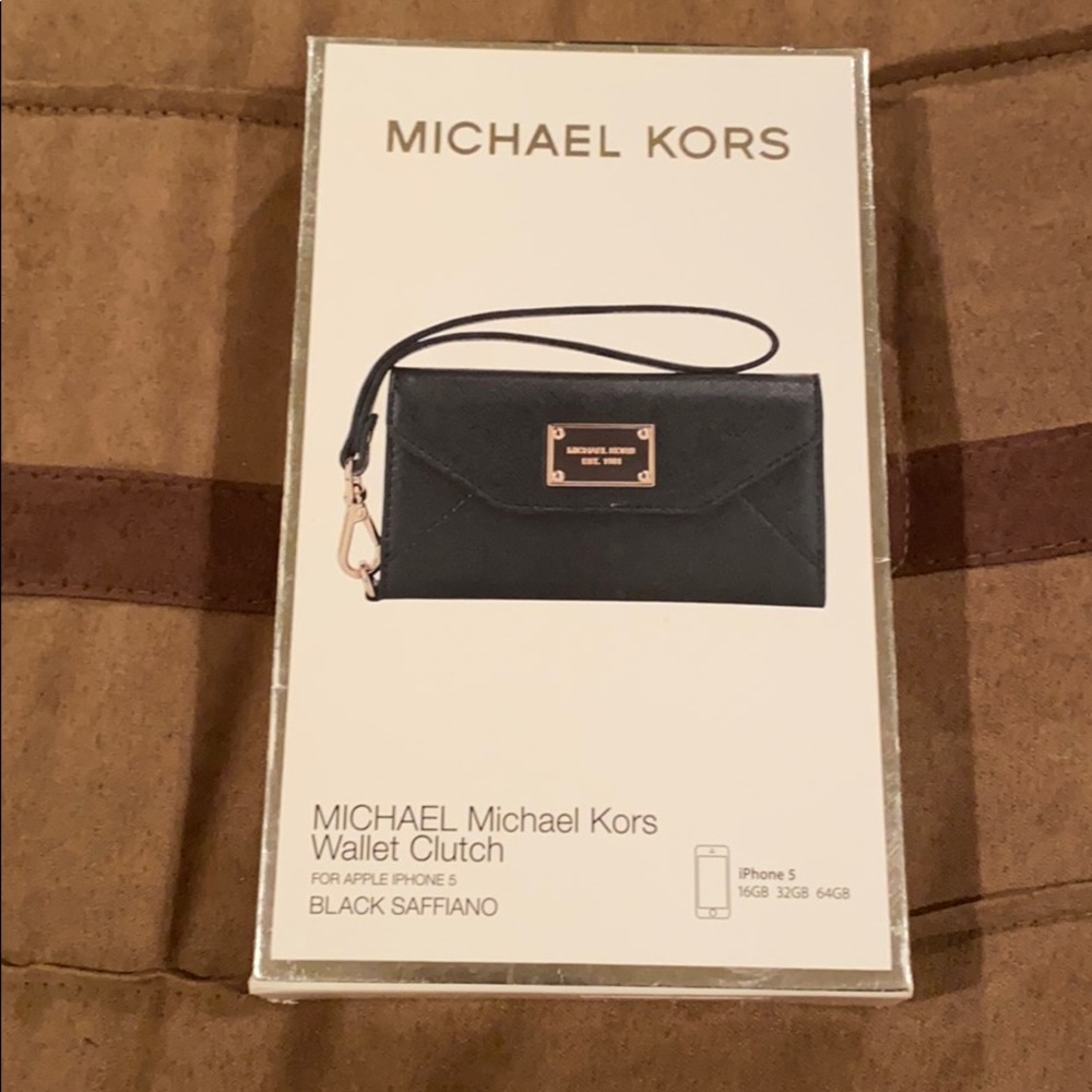 Micheal kors apple iPhone 5 wallet clutch